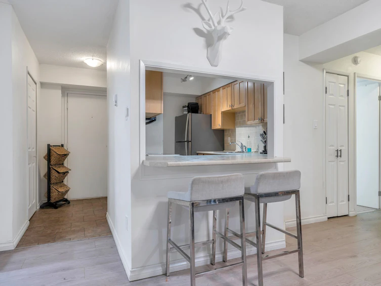 501-3771 Bartlett Court, Burnaby, BC, V3J 7G8 - 10