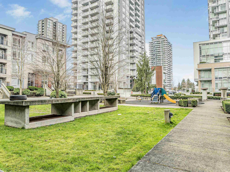 404-13339 102a, Surrey, BC, V3T 0C5 - 11