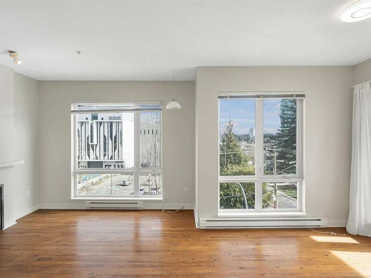 404-13339 102a, Surrey, BC, V3T 0C5 - 4