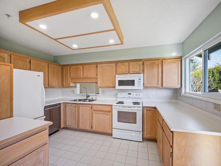 168-1140 Castle Crescent, Port Coquitlam, BC, V3C 5R3 - 11