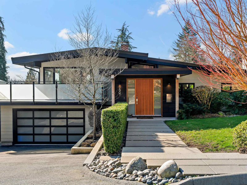2907 Eddystone Crescent, North Vancouver BC V7H 1B8