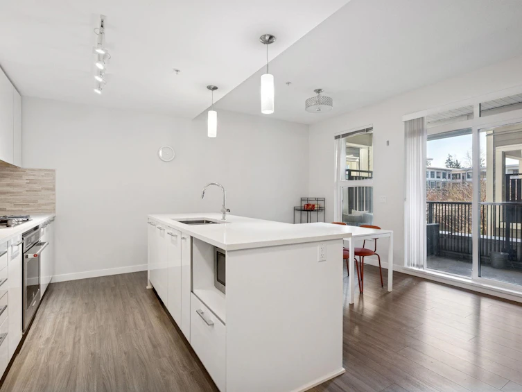 222-9500 Tomicki Avenue, Richmond, BC, V6X 0R9 - 5