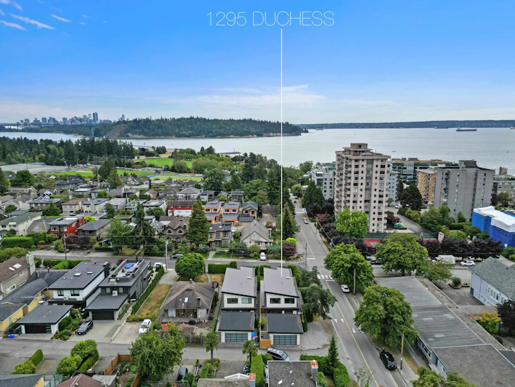 1295 Duchess Avenue, West Vancouver, BC, V7T 1H3 - 38