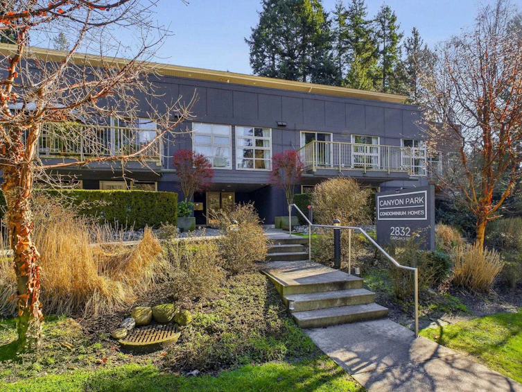 105-2832 Capilano Road, North Vancouver, BC, V7R 4H5 - 2