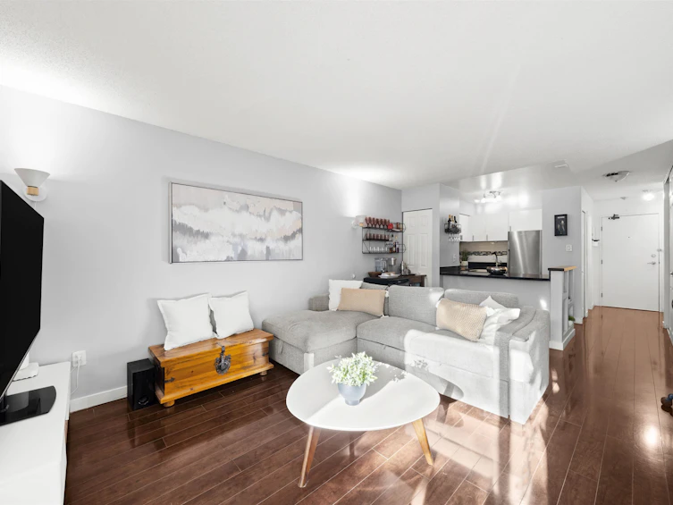 114-1545 E 2nd Avenue, Vancouver, BC, V5N 1C8 - 6