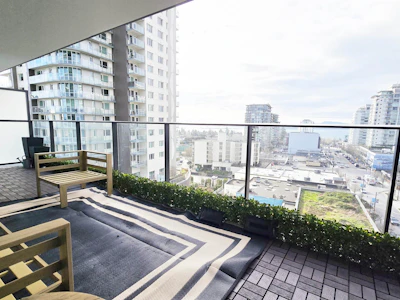 908-1588 Johnston Road - 4