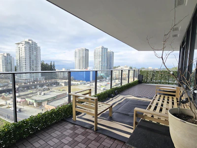 908-1588 Johnston Road - 5