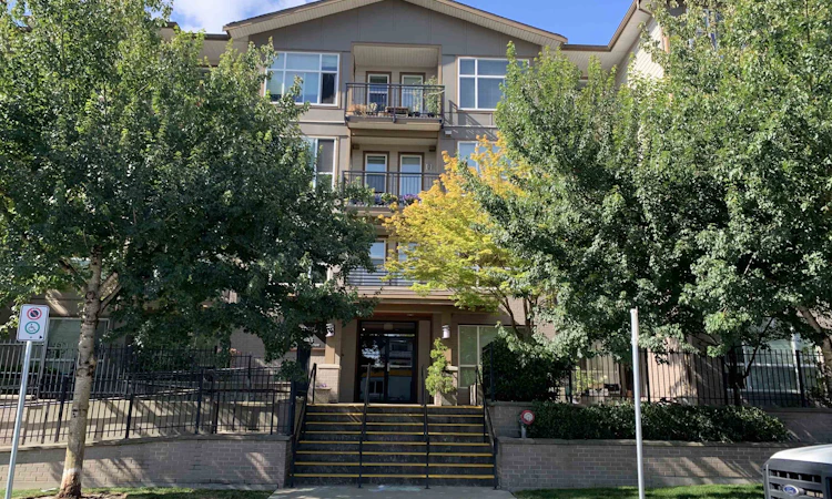 416-2343 Atkins Avenue