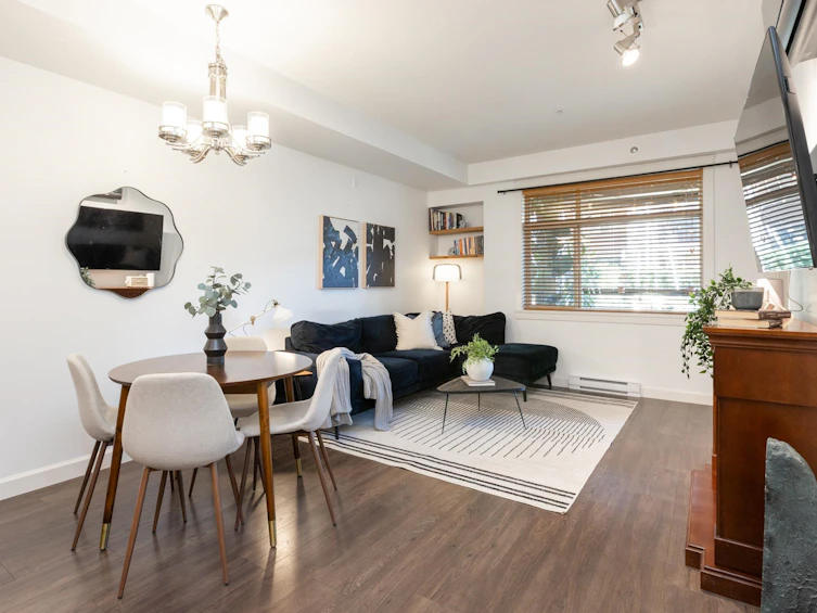 A102-20716 Willoughby Town Centre Drive, Langley, BC, V2Y 3J7 - 14
