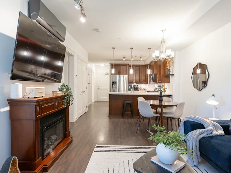 A102-20716 Willoughby Town Centre Drive, Langley, BC, V2Y 3J7 - 18