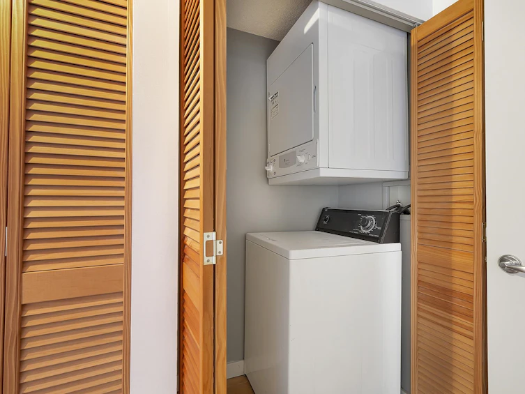 6-1101 W 8th Avenue, Vancouver, BC, V6H 1C5 - 21
