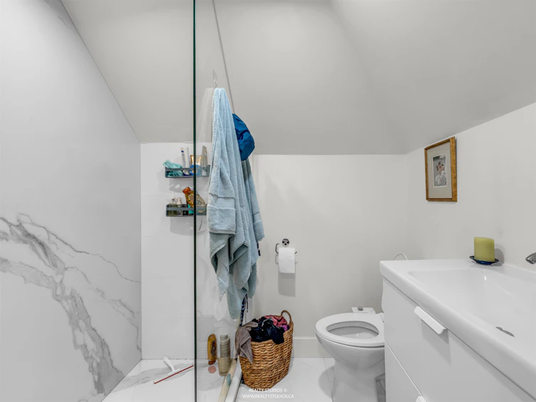 354 W 15th Avenue, Vancouver, BC, V5Y 1Y2 - 17