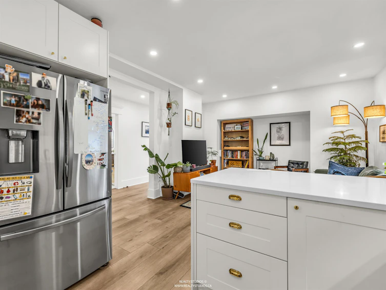 354 W 15th Avenue, Vancouver, BC, V5Y 1Y2 - 7