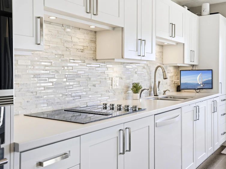 5307 Aspen Drive, West Vancouver, BC, V7W 3C8 - 13