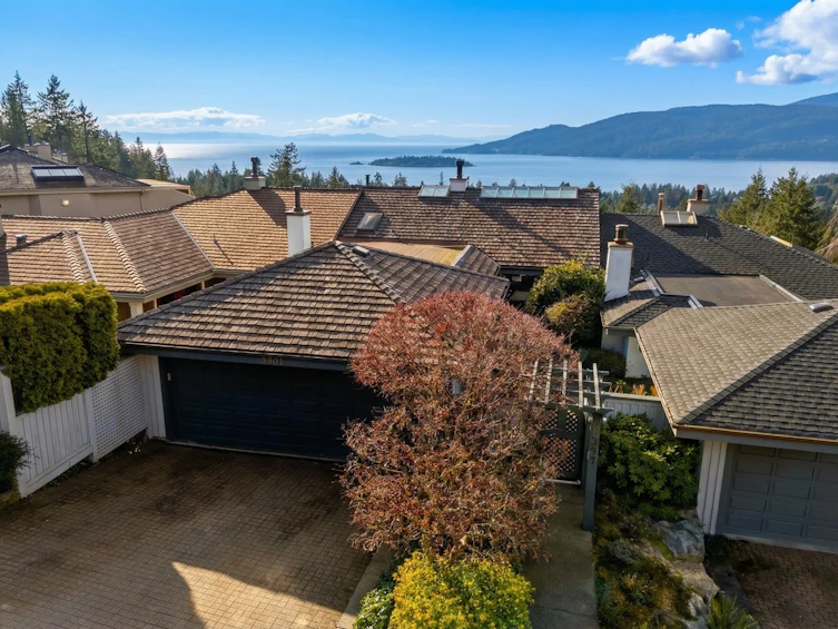 5307 Aspen Drive, West Vancouver, BC, V7W 3C8 - 3