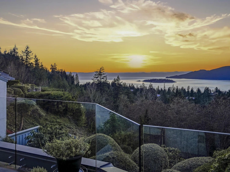5307 Aspen Drive, West Vancouver, BC, V7W 3C8 - 4