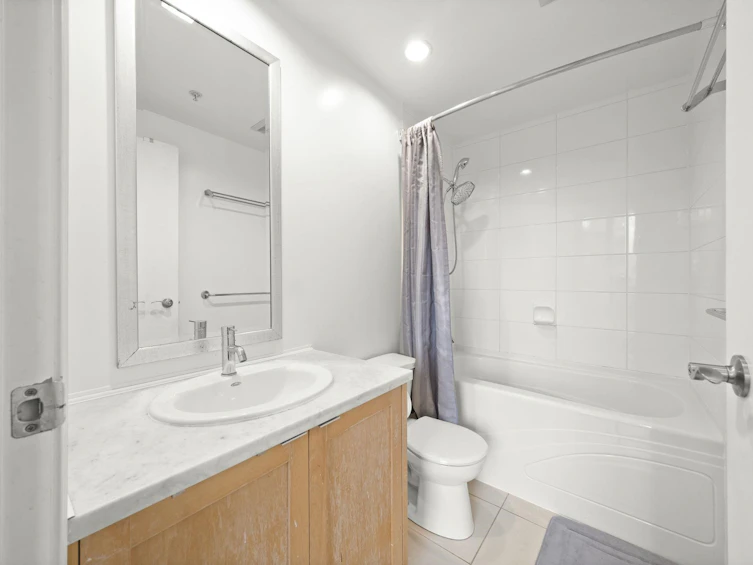 1205-6823 Station Hill Drive, Burnaby, BC, V3N 0A9 - 8