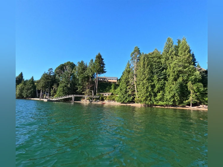 6448 N Gale Avenue, Sechelt, BC, V7Z 0L1 - 3