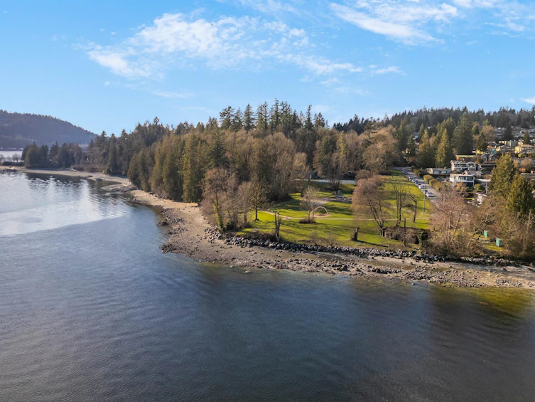 450 Beachview Drive, North Vancouver, BC, V7G 1P7 - 26
