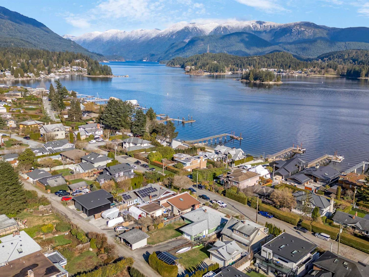 450 Beachview Drive, North Vancouver, BC, V7G 1P7 - 21