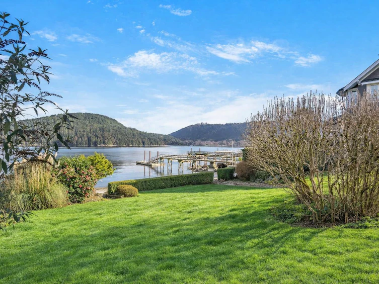 450 Beachview Drive, North Vancouver, BC, V7G 1P7 - 7