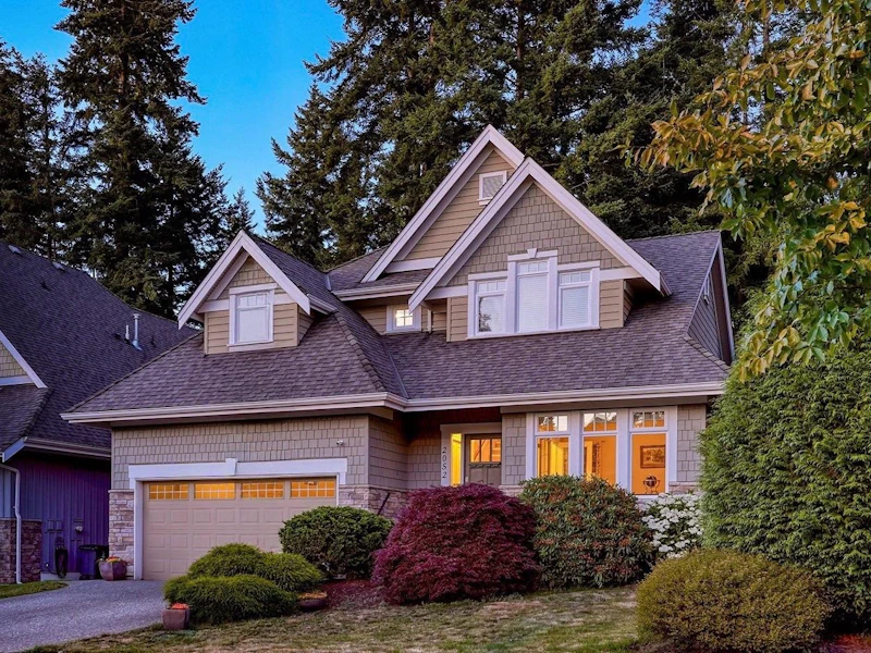 2052 128a Street, Surrey BC V4A 0A4