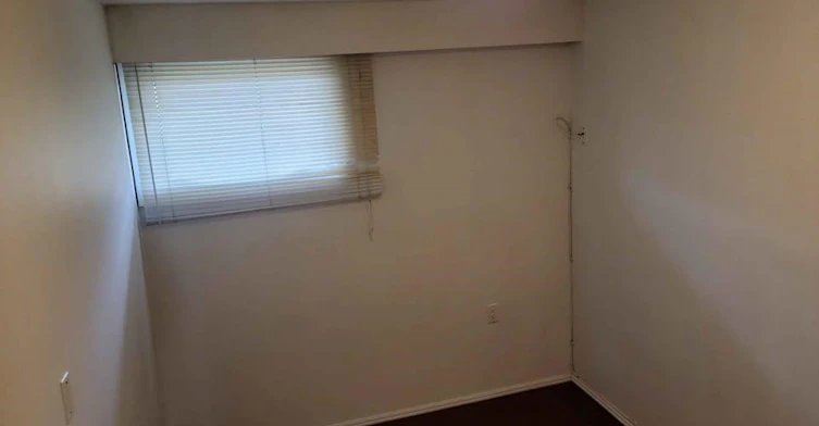 38xx Windermere Street, Vancouver, BC, V5R 2G4 - 8