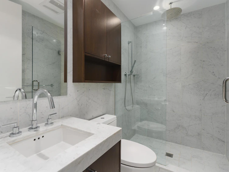 801-221 Union Street, Vancouver, BC, V6A 0B4 - 24
