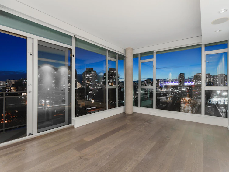 801-221 Union Street, Vancouver, BC, V6A 0B4 - 21