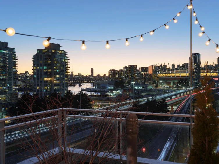 801-221 Union Street, Vancouver, BC, V6A 0B4 - 32