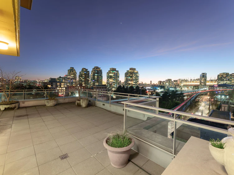 801-221 Union Street, Vancouver, BC, V6A 0B4 - 34