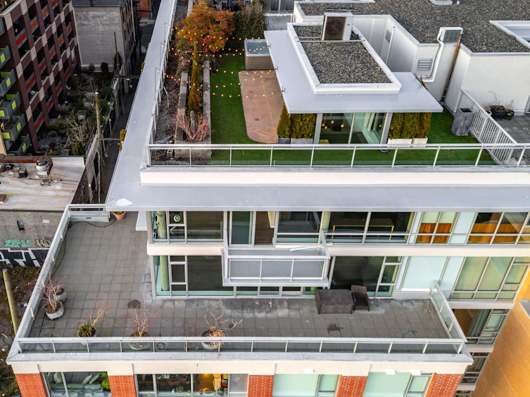 801-221 Union Street, Vancouver, BC, V6A 0B4 - 5