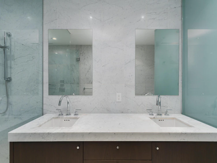 801-221 Union Street, Vancouver, BC, V6A 0B4 - 28
