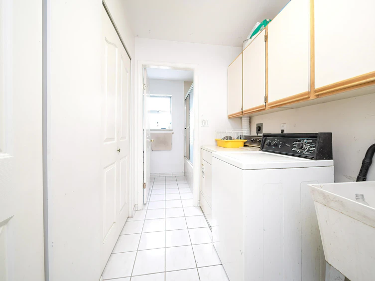 7000 No. 5 Road, Richmond, BC, V6Y 2V2 - 31