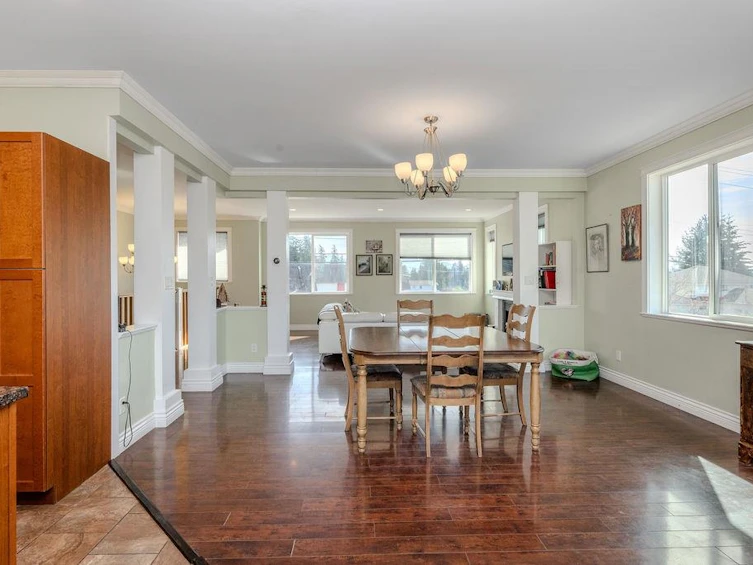 787 North Road, Gibsons, BC, V0N 1V9 - 8