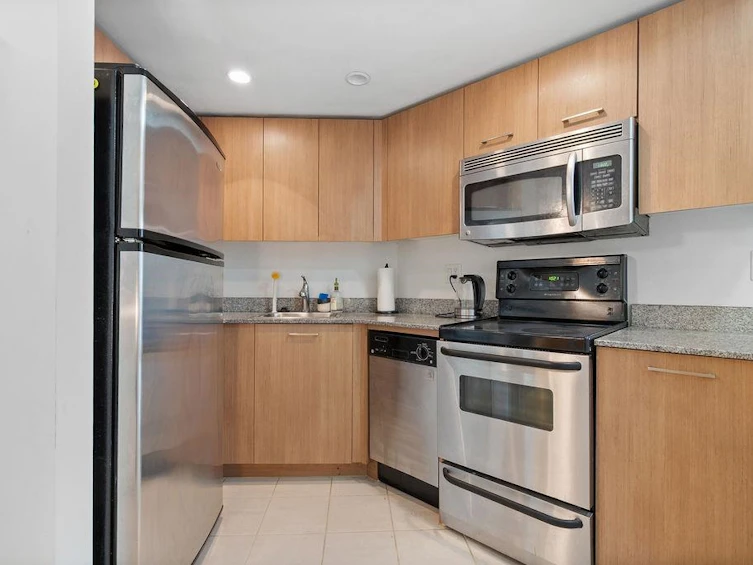 603-1212 Howe Street, Vancouver, BC, V6Z 2M9 - 6