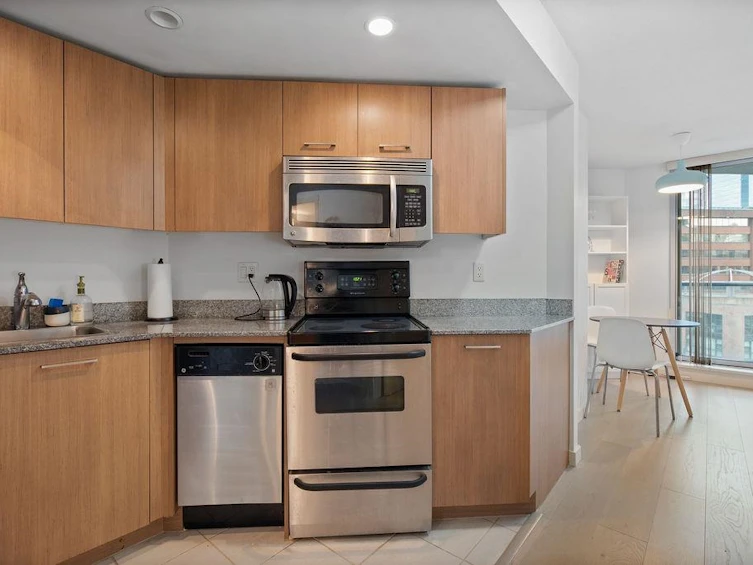 603-1212 Howe Street, Vancouver, BC, V6Z 2M9 - 7