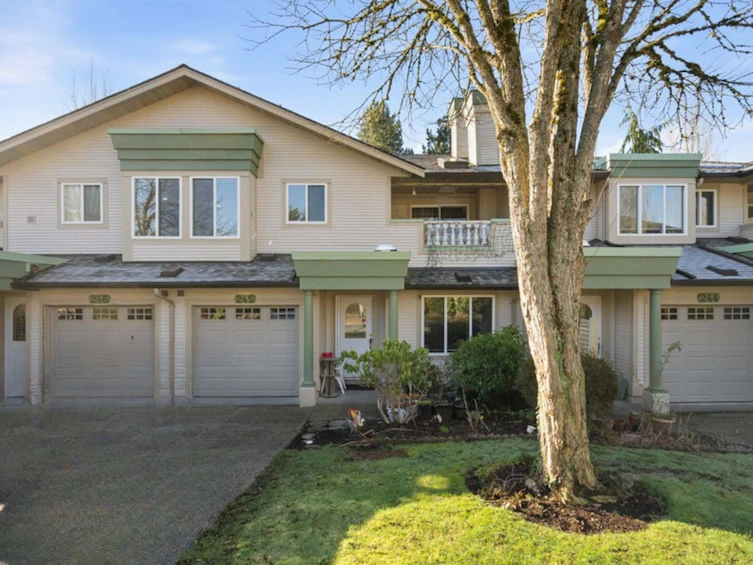 245-13888 70 Avenue, Surrey, BC, V3W 0R8