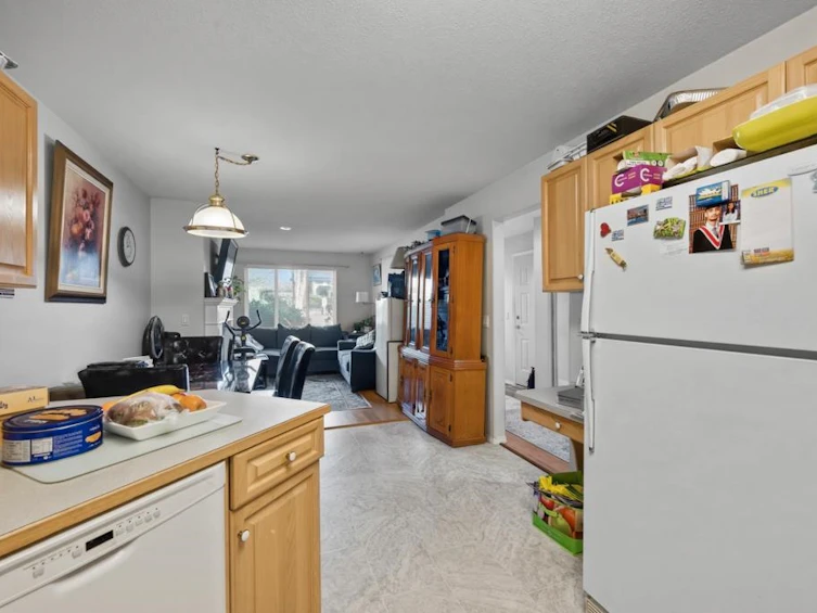 245-13888 70 Avenue, Surrey, BC, V3W 0R8 - 9