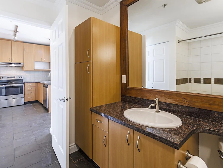 580 Raven Woods Drive, North Vancouver, BC, V7G 2T2 - 25