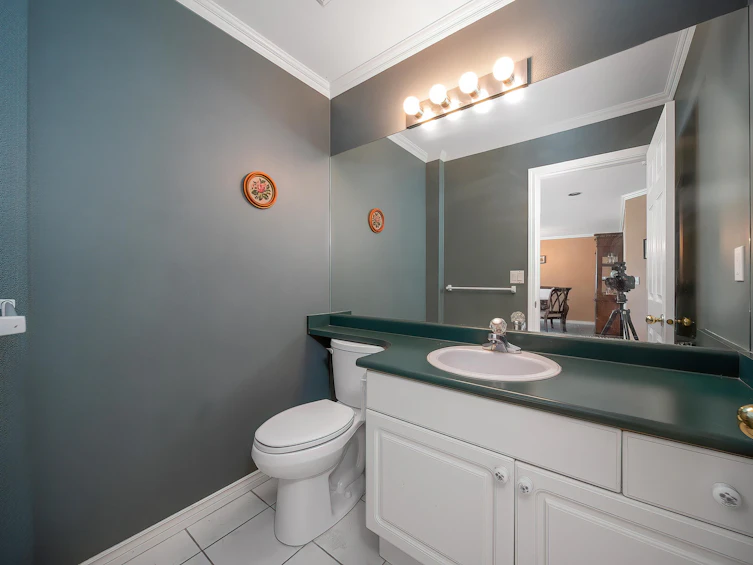 120-1685 Pinetree Way, Coquitlam, BC, V3E 3A1 - 28