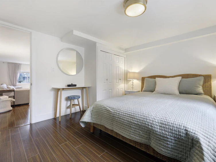 1923 E 1st Avenue, Vancouver, BC, V5N 1B3 - 32