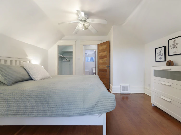 1923 E 1st Avenue, Vancouver, BC, V5N 1B3 - 17