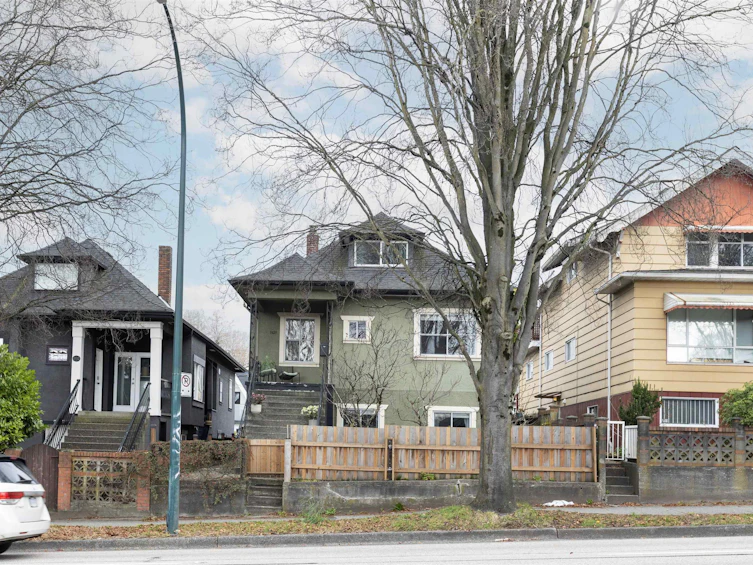 1923 E 1st Avenue, Vancouver, BC, V5N 1B3 - 21