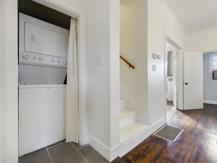 1923 E 1st Avenue, Vancouver, BC, V5N 1B3 - 20