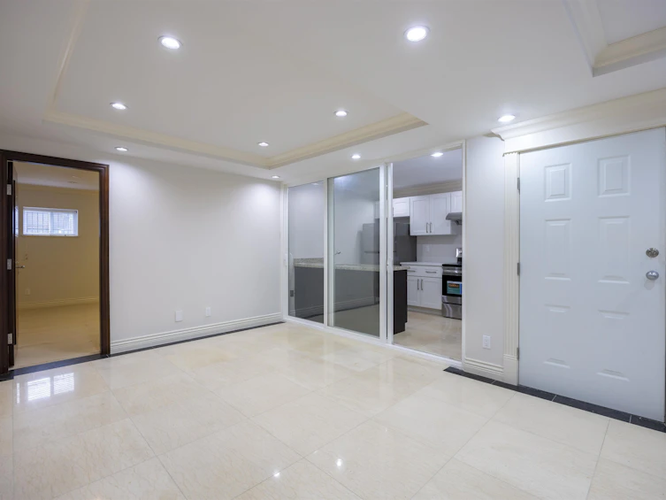 7353 Union Street, Burnaby, BC, V5A 1J1 - 24