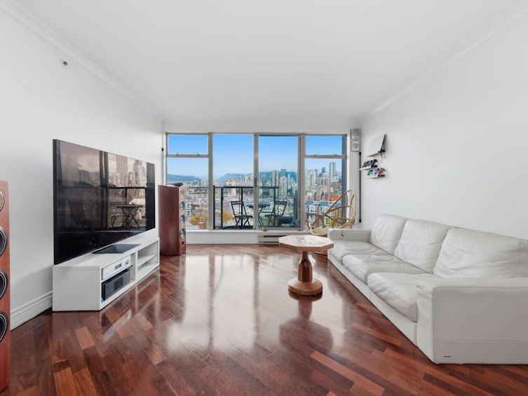 543-1515 W 2nd Avenue, Vancouver, BC, V6J 5C5 - 2