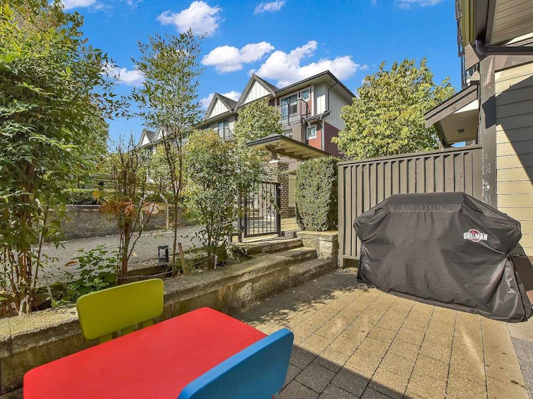 6-7039 Macpherson Avenue, Burnaby, BC, V5J 4N4 - 18