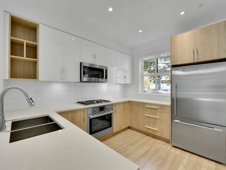 6-7039 Macpherson Avenue, Burnaby, BC, V5J 4N4 - 12