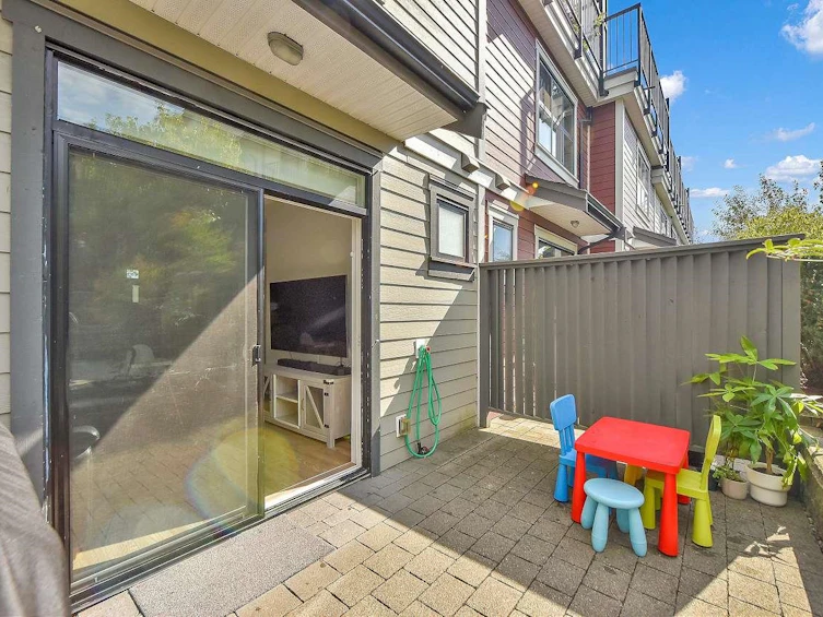 6-7039 Macpherson Avenue, Burnaby, BC, V5J 4N4 - 20